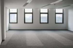157 m²